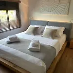 Luxury Private With Pool & Jacuzzi By Kla Villa *