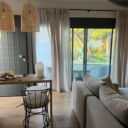 Kla Luxury Boutique With Pool & Jacuzzi By Westbooking Gr Villa