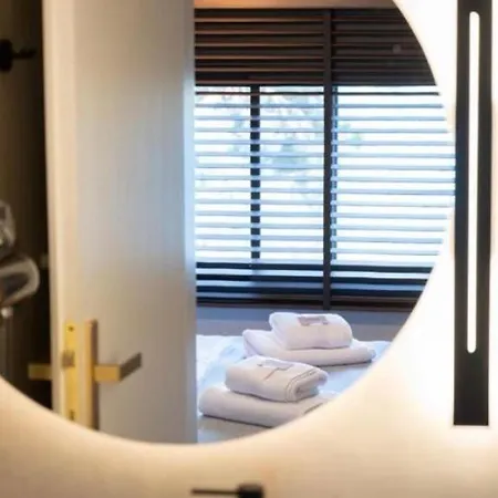 Kla Luxury Boutique With Pool & Jacuzzi By Westbooking Gr Villa *