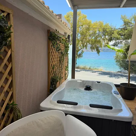 Villa Kla Luxury Boutique With Pool & Jacuzzi By Westbooking Gr