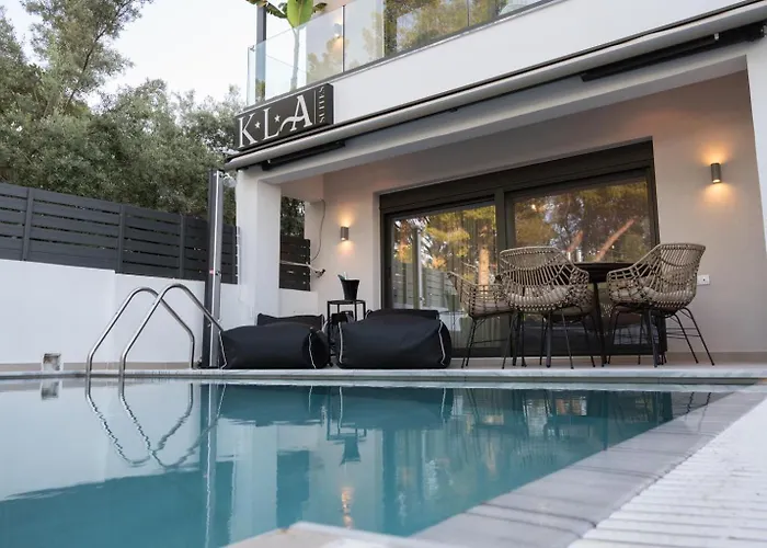 Luxury Private With Pool & Jacuzzi By Kla 니키아나