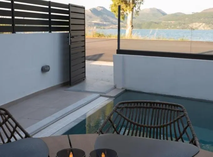 Luxury Private With Pool & Jacuzzi By Kla 니키아나